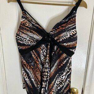 Tankini leopard print asian size 2x equals Size 14/16